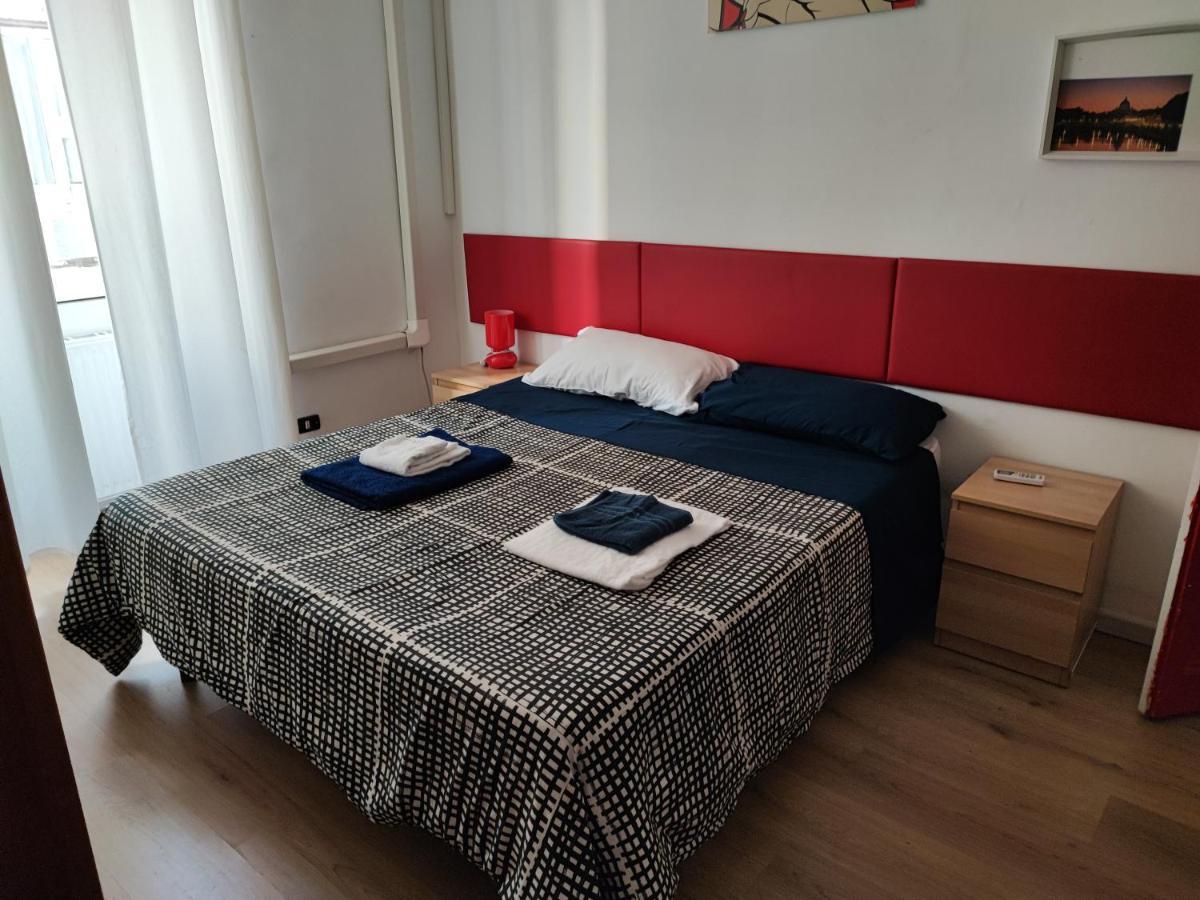 Appartamento Turati House Roma Esterno foto
